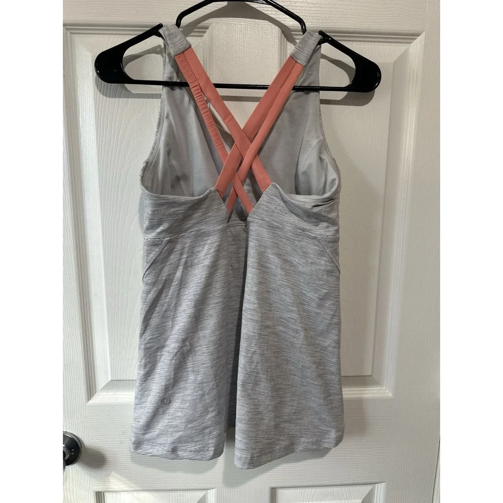 Lululemon‎ Stash N' Run Tank Grey And White Size 8